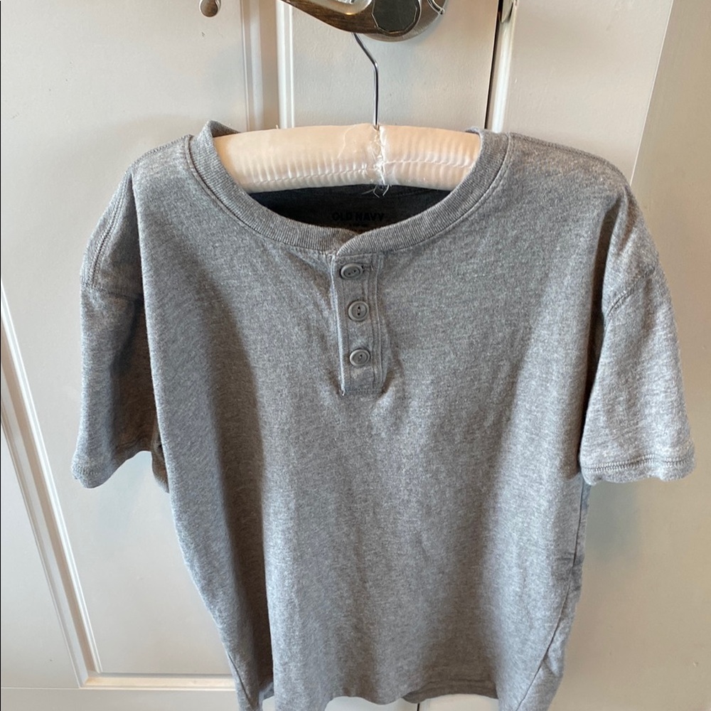 Old Navy Gray Short Sleeve Tee for Kids